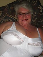 older woman with younger guys nude