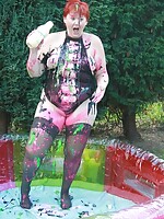 plump mature hairy pussy